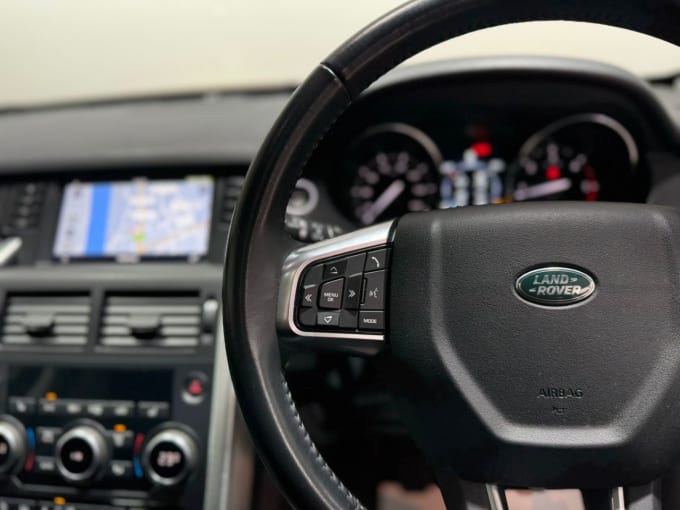 2025 Land Rover Discovery Sport