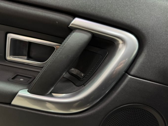 2025 Land Rover Discovery Sport