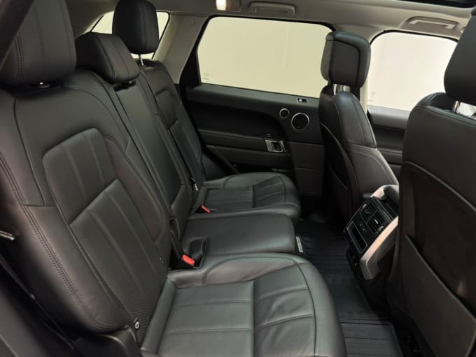 2025 Land Rover Range Rover Sport