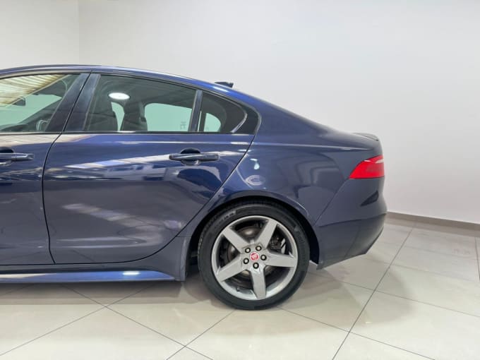 2025 Jaguar Xe