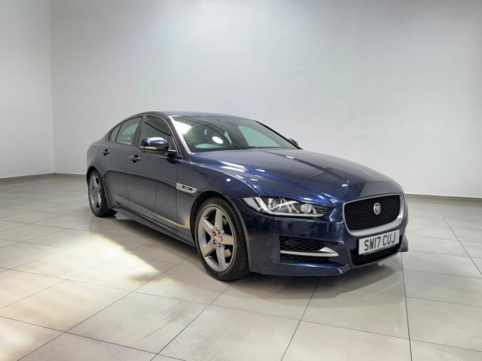2025 Jaguar Xe