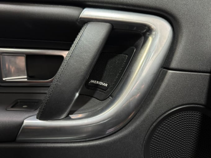2025 Land Rover Discovery Sport