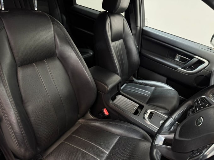 2025 Land Rover Discovery Sport