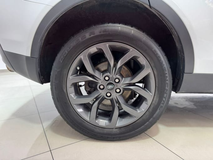 2025 Land Rover Discovery Sport