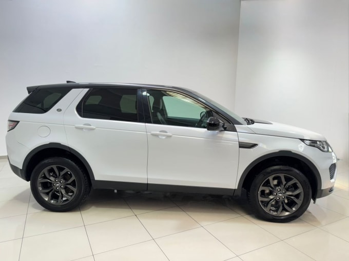 2025 Land Rover Discovery Sport