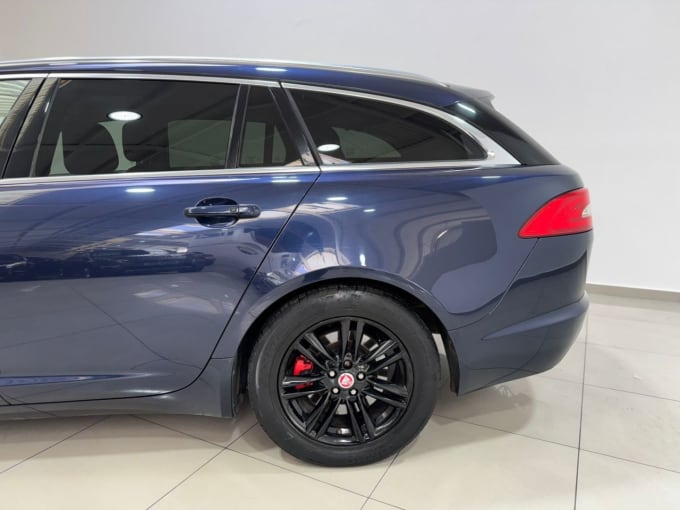 2025 Jaguar Xf