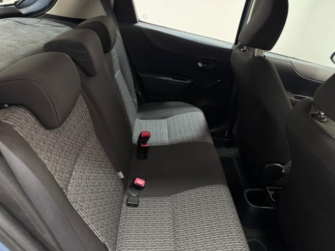2025 Toyota Yaris