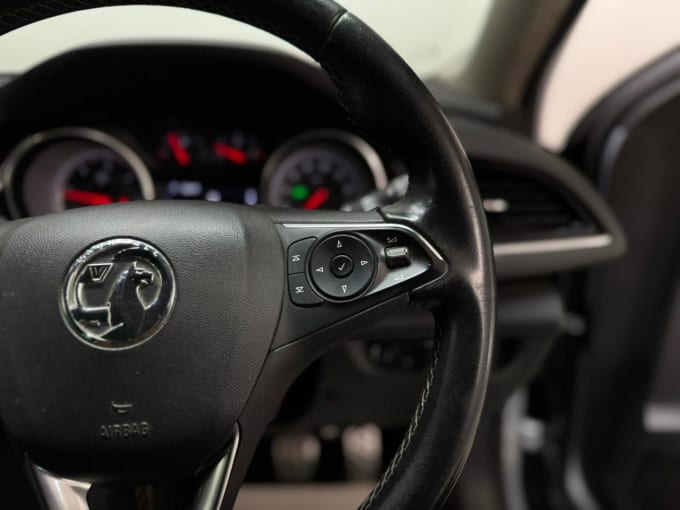 2025 Vauxhall Insignia