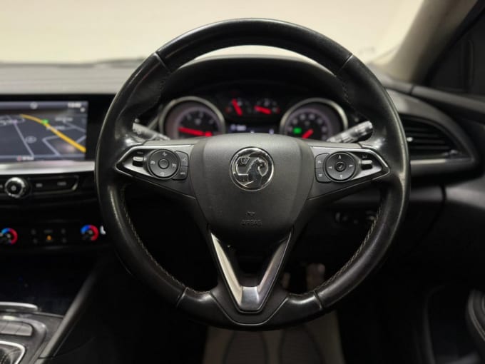 2025 Vauxhall Insignia