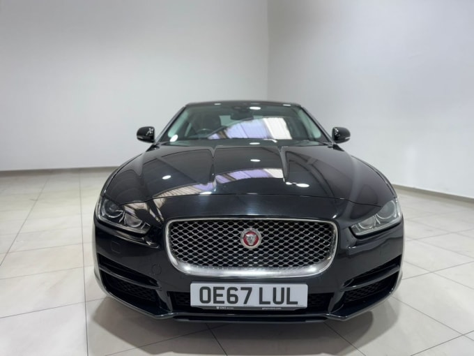 2025 Jaguar Xe
