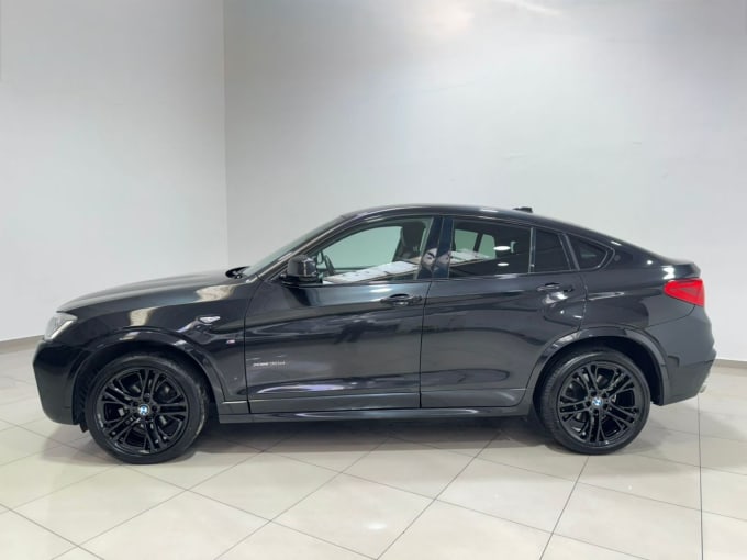 2025 BMW X4