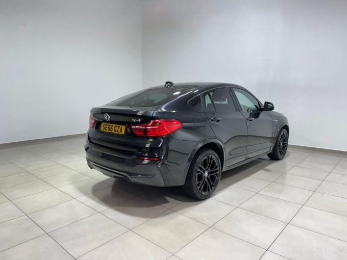 2025 BMW X4