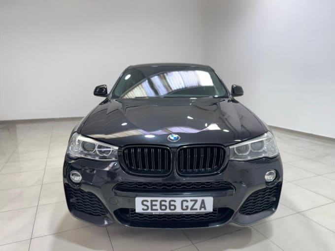2025 BMW X4