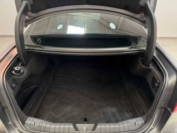2025 Jaguar Xf