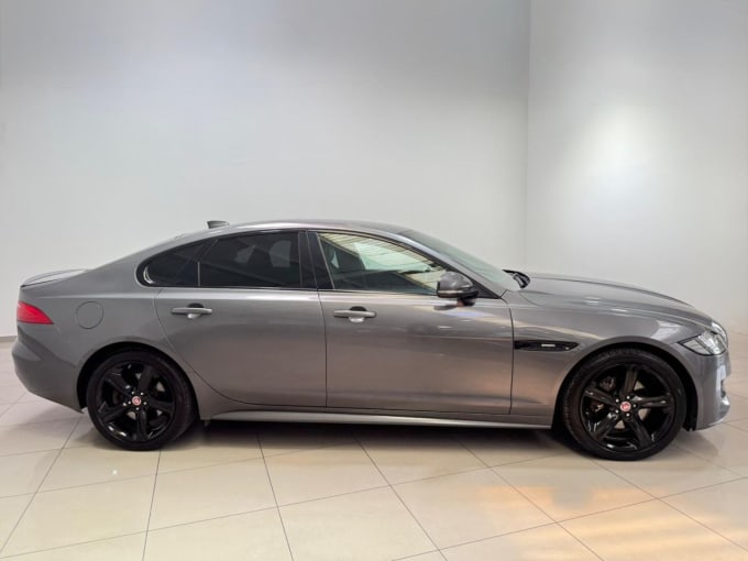 2025 Jaguar Xf