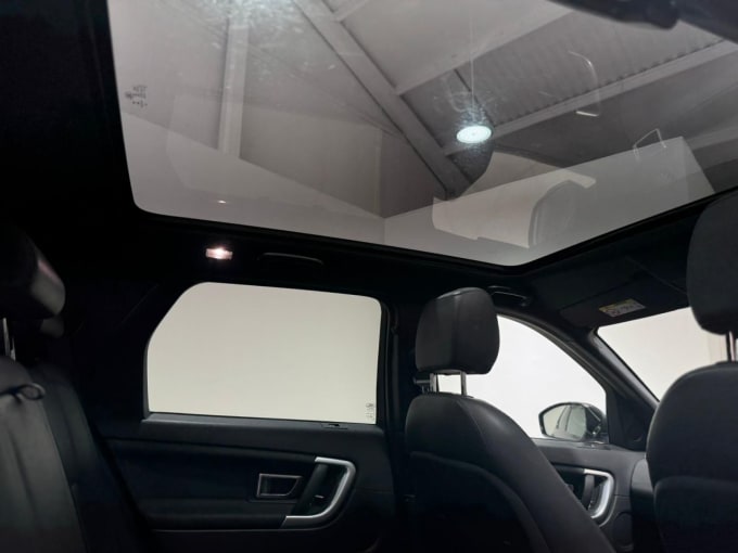 2025 Land Rover Discovery Sport