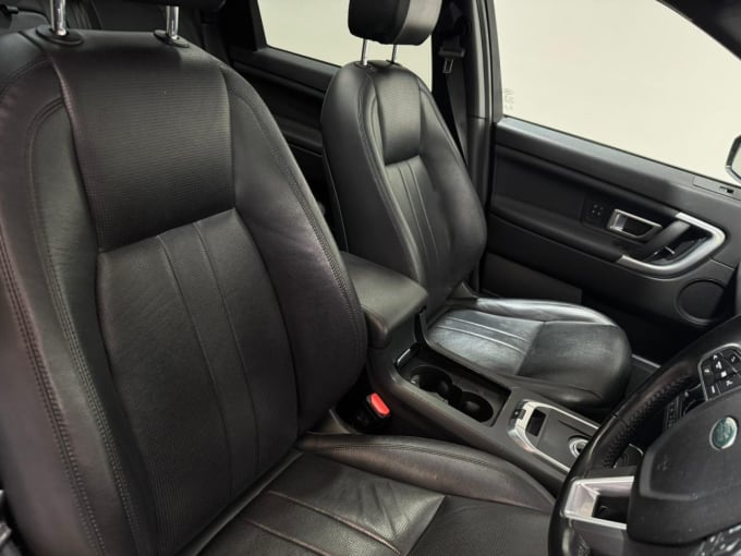 2025 Land Rover Discovery Sport