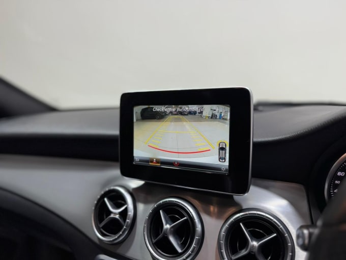 2025 Mercedes-benz Cla