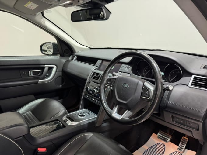 2025 Land Rover Discovery Sport