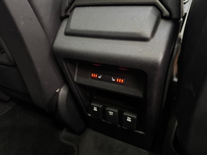 2025 Land Rover Discovery Sport