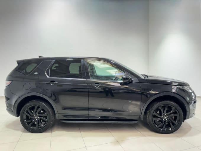 2025 Land Rover Discovery Sport