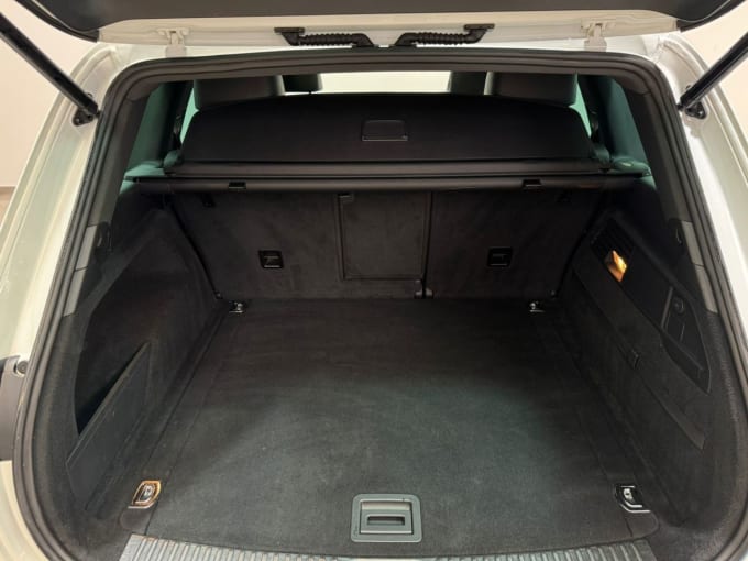 2025 Volkswagen Touareg