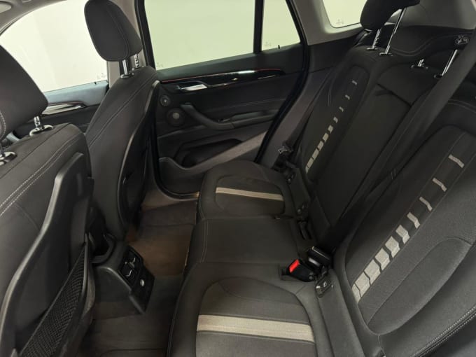 2025 BMW X1