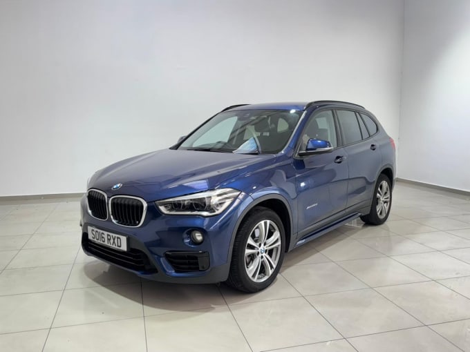 2025 BMW X1