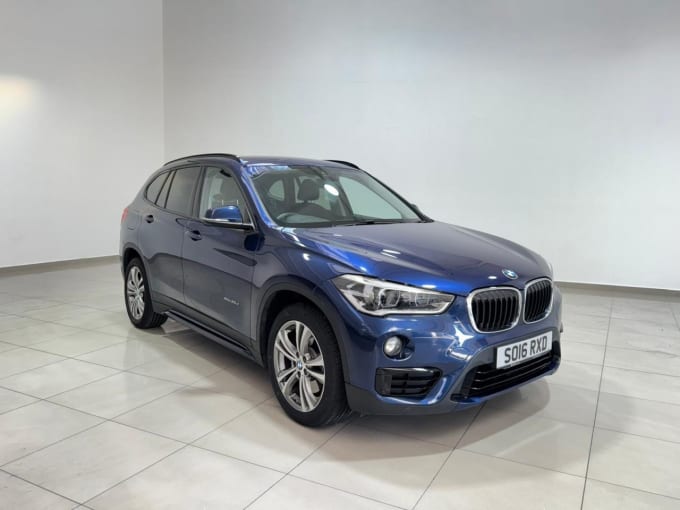 2025 BMW X1