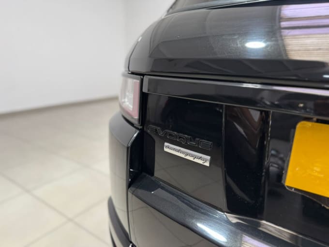 2025 Land Rover Range Rover Evoque