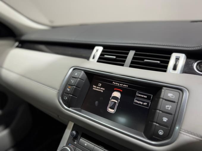 2025 Land Rover Range Rover Evoque