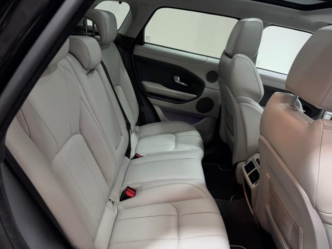 2025 Land Rover Range Rover Evoque