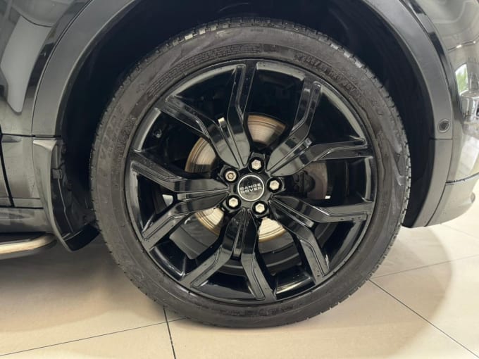 2025 Land Rover Range Rover Evoque
