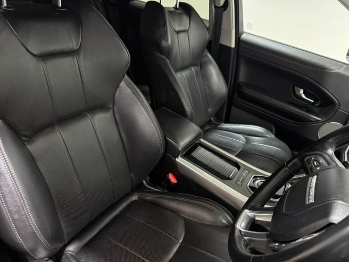 2025 Land Rover Range Rover Evoque