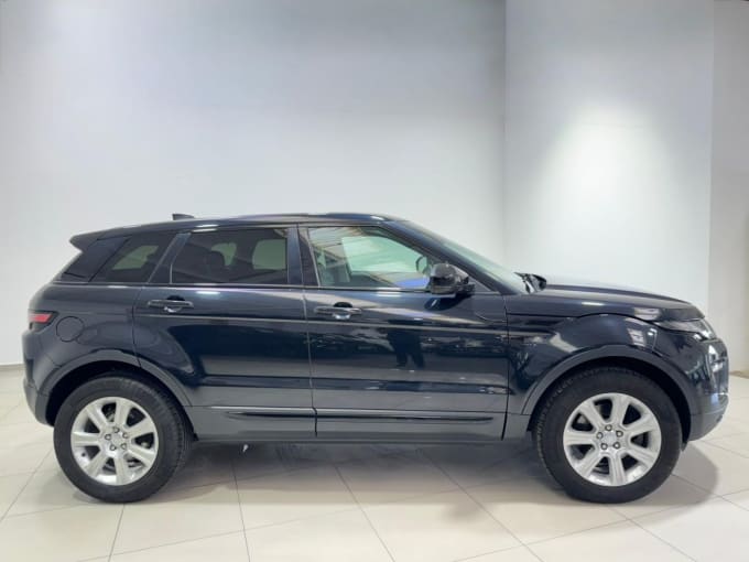 2025 Land Rover Range Rover Evoque