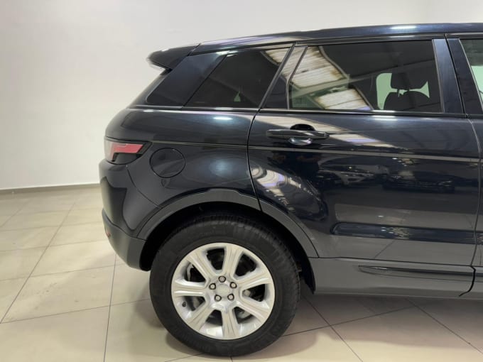 2025 Land Rover Range Rover Evoque