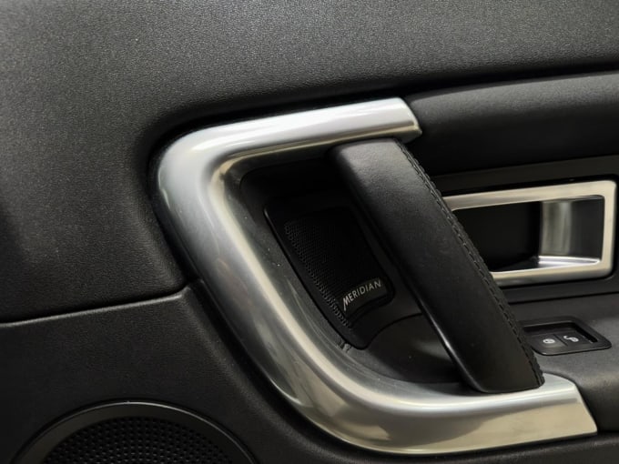 2025 Land Rover Discovery Sport