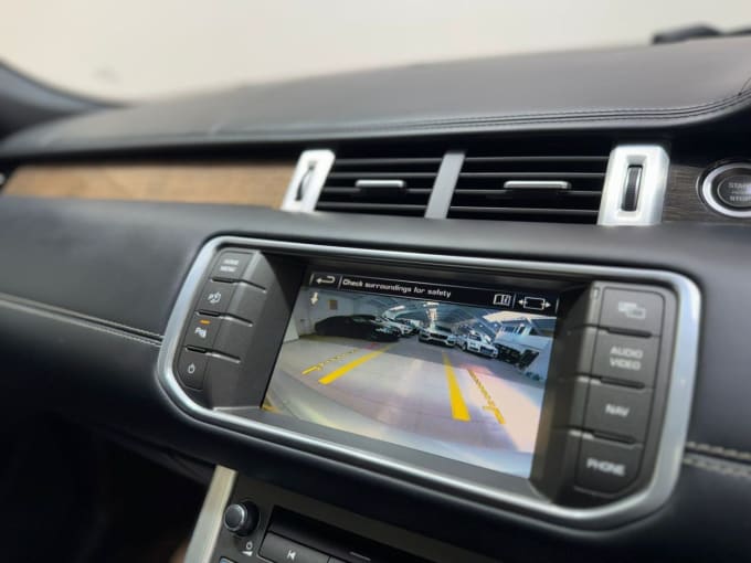 2025 Land Rover Range Rover Evoque