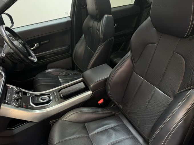 2025 Land Rover Range Rover Evoque