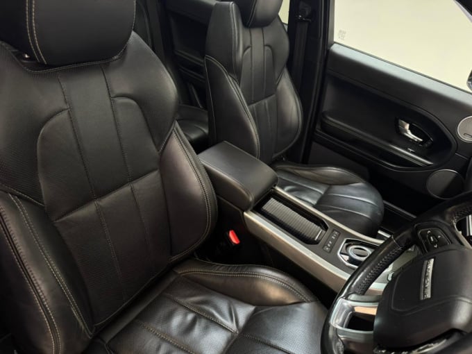2025 Land Rover Range Rover Evoque