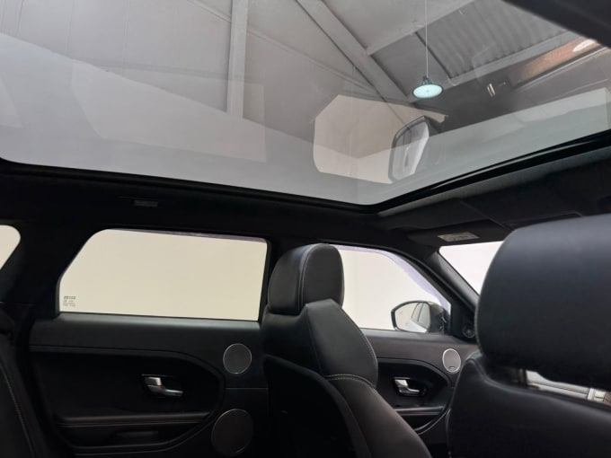 2025 Land Rover Range Rover Evoque