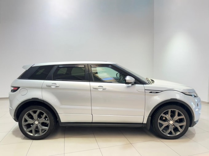 2025 Land Rover Range Rover Evoque