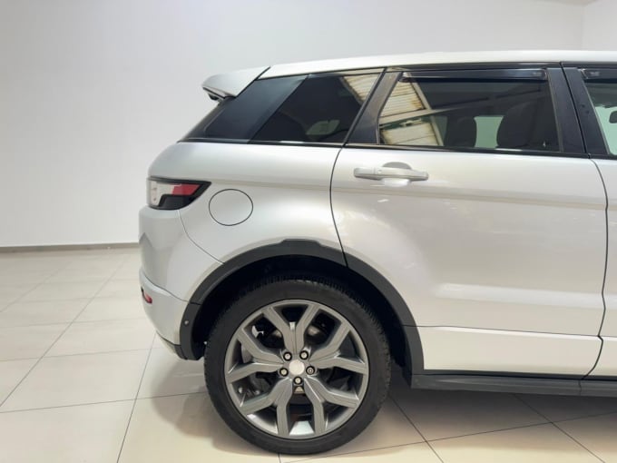 2025 Land Rover Range Rover Evoque