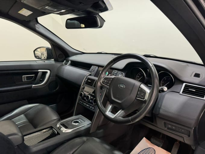 2025 Land Rover Discovery Sport