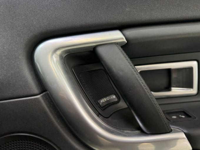 2025 Land Rover Discovery Sport