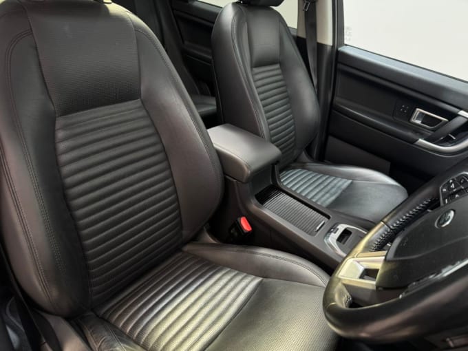 2025 Land Rover Discovery Sport