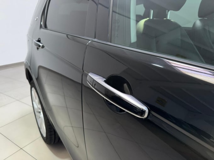 2025 Land Rover Discovery Sport
