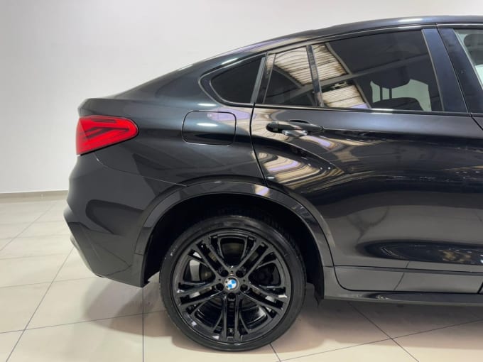 2025 BMW X4