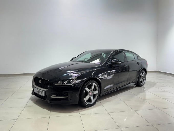 2025 Jaguar Xe