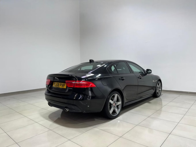 2025 Jaguar Xe